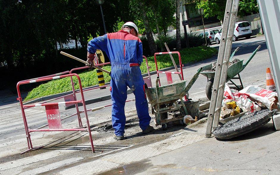 travaux assainissement prix Verneuil-l'Étang